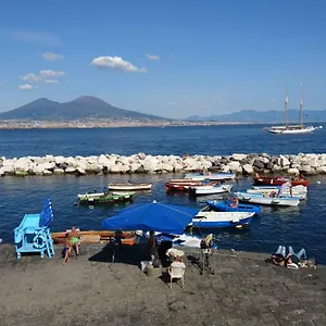 Parthenope's Nest Homestay